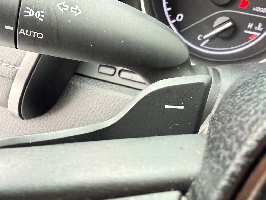 2023 Toyota Camry SE + TOIT + MAGS 18 / PEA 27-03-28=100KM / in Thetford Mines, Quebec - 41 - w1024h768px