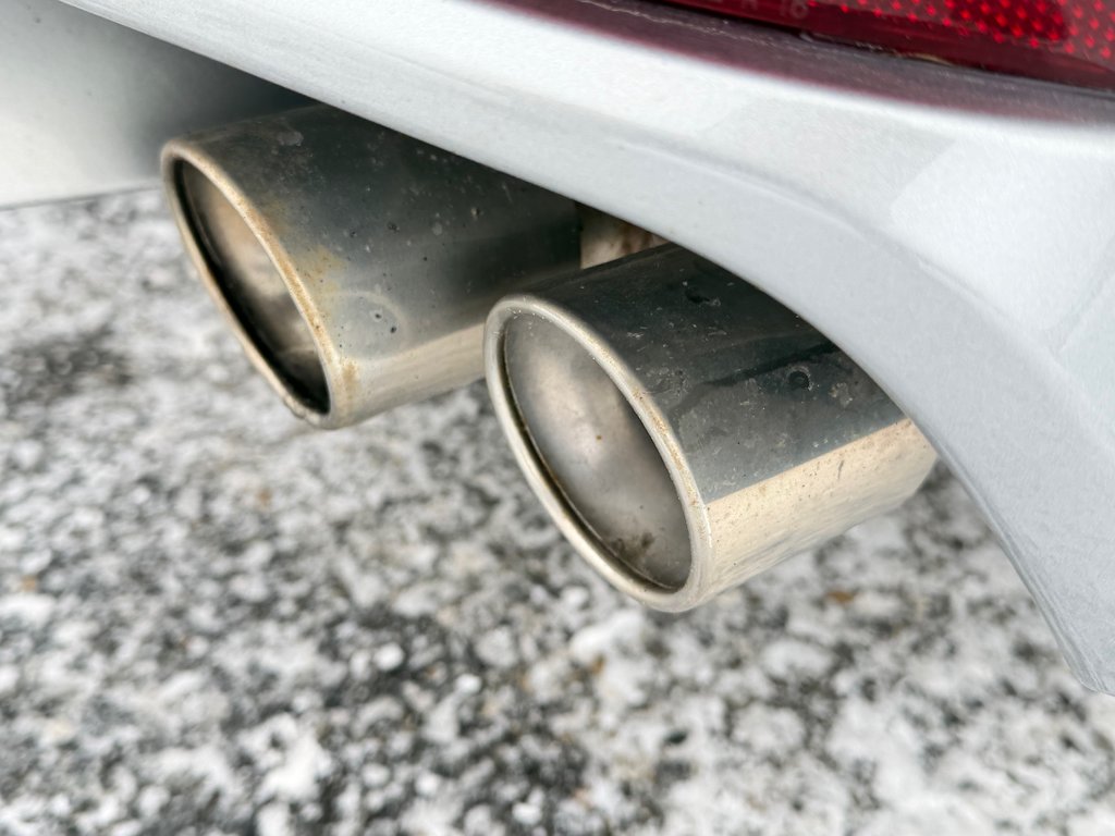 2023 Toyota Camry SE + TOIT + MAGS 18 / PEA 27-03-28=100KM / in Thetford Mines, Quebec - 26 - w1024h768px