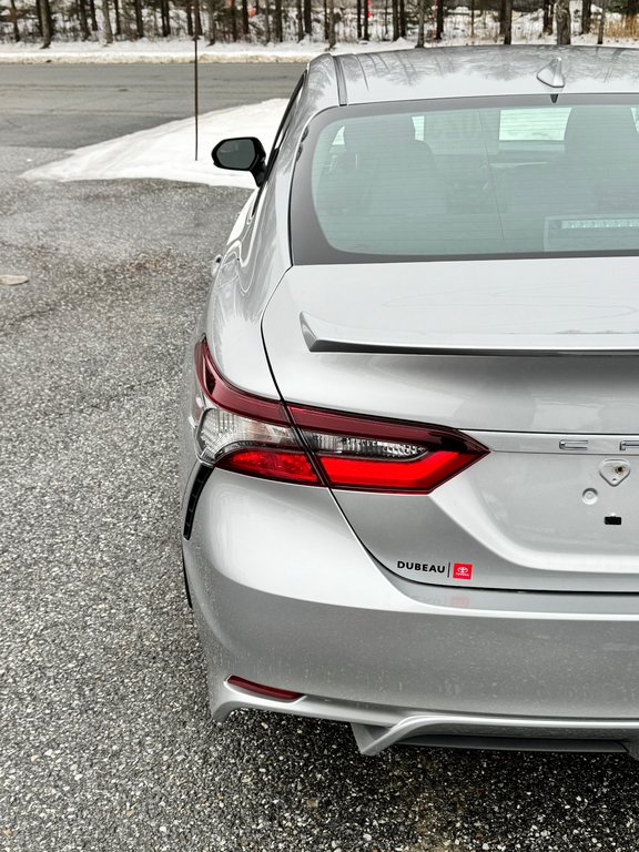 Toyota Camry SE + TOIT + MAGS 18 / PEA 27-03-28=100KM / 2023 à Thetford Mines, Québec - 22 - w1024h768px