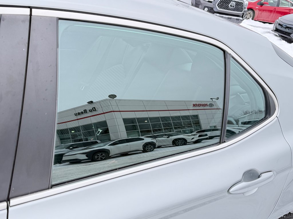 2023 Toyota Camry SE + TOIT + MAGS 18 / PEA 27-03-28=100KM / in Thetford Mines, Quebec - 21 - w1024h768px