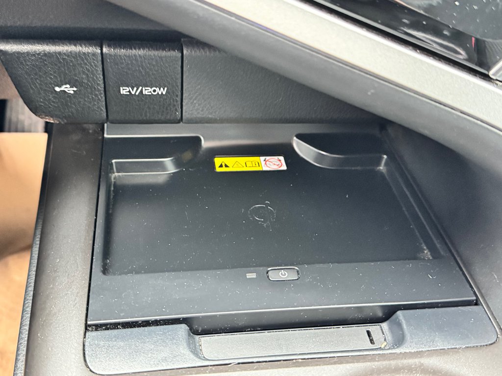 Toyota Camry SE + TOIT + MAGS 18 / PEA 27-03-28=100KM / 2023 à Thetford Mines, Québec - 47 - w1024h768px