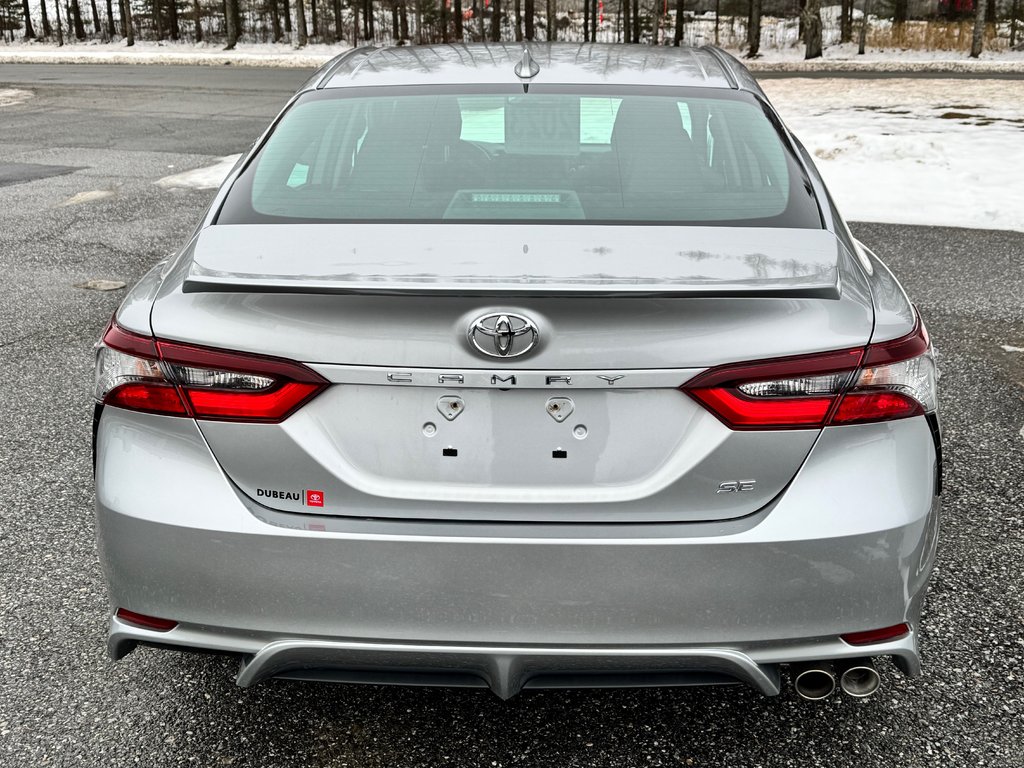 Toyota Camry SE + TOIT + MAGS 18 / PEA 27-03-28=100KM / 2023 à Thetford Mines, Québec - 5 - w1024h768px