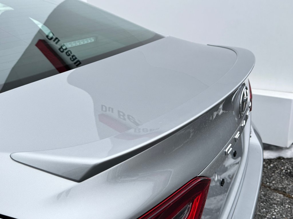 Toyota Camry SE + TOIT + MAGS 18 / PEA 27-03-28=100KM / 2023 à Thetford Mines, Québec - 26 - w1024h768px