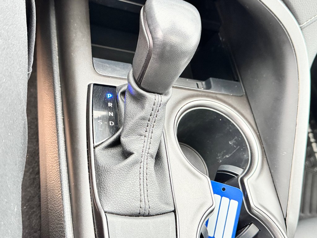 Toyota Camry SE + TOIT + MAGS 18 / PEA 27-03-28=100KM / 2023 à Thetford Mines, Québec - 49 - w1024h768px