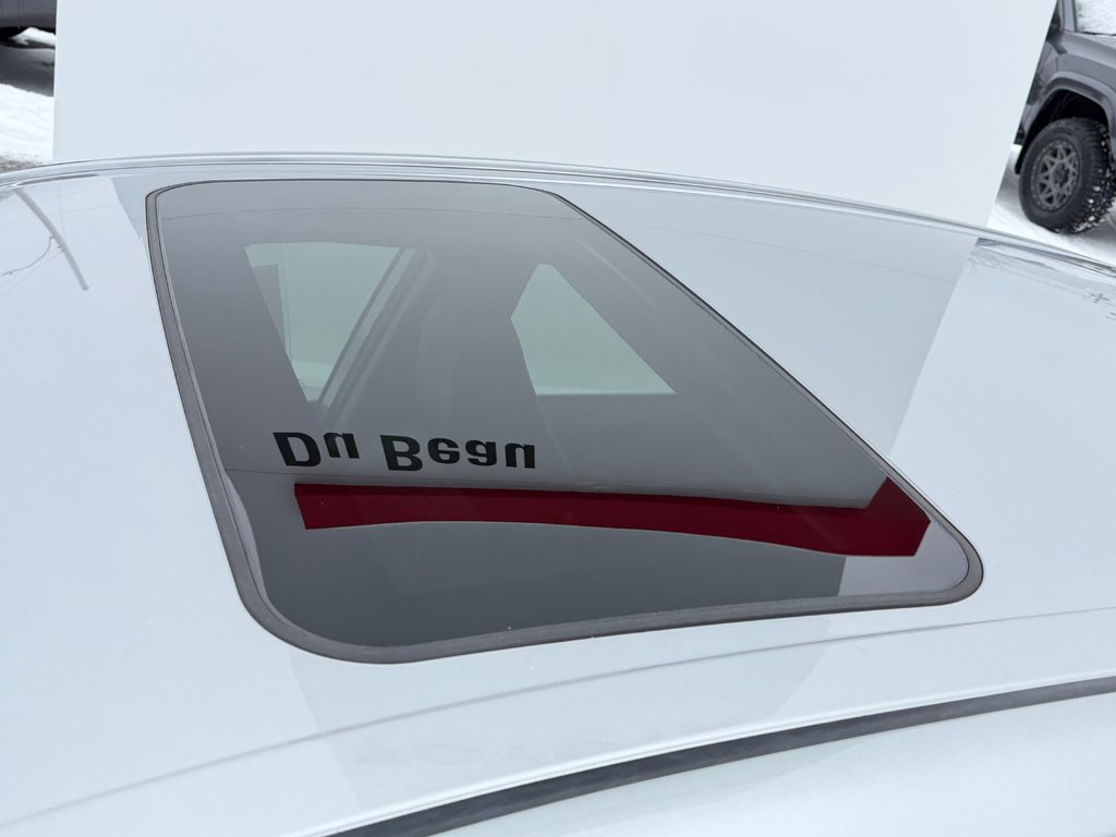 2023 Toyota Camry SE + TOIT + MAGS 18 / PEA 27-03-28=100KM / in Thetford Mines, Quebec - 19 - w1024h768px