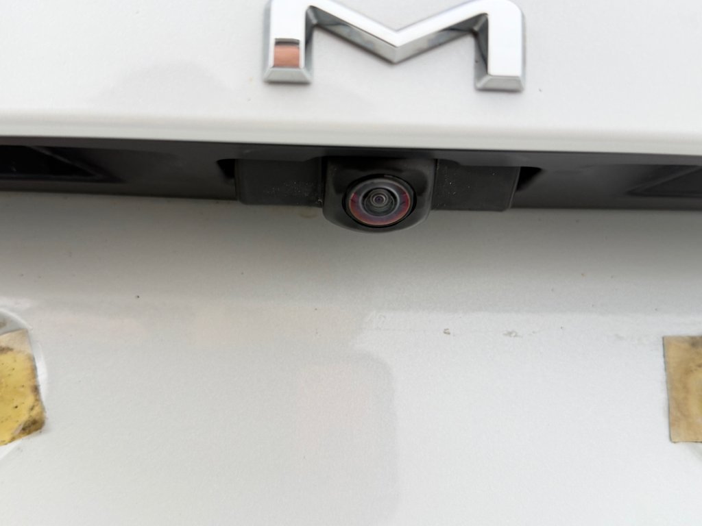 2023 Toyota Camry HYBRIDE XSE / BAS KILOS / ÉTAT NEUF !!! / in Thetford Mines, Quebec - 21 - w1024h768px