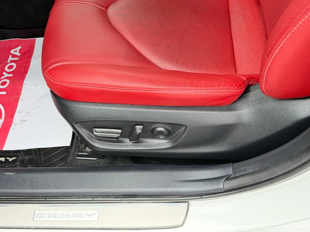 2023 Toyota Camry HYBRIDE XSE / BAS KILOS / ÉTAT NEUF !!! / in Thetford Mines, Quebec - 30 - w1024h768px