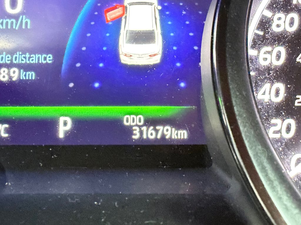 2023 Toyota Camry HYBRIDE XSE / BAS KILOS / ÉTAT NEUF !!! / in Thetford Mines, Quebec - 41 - w1024h768px