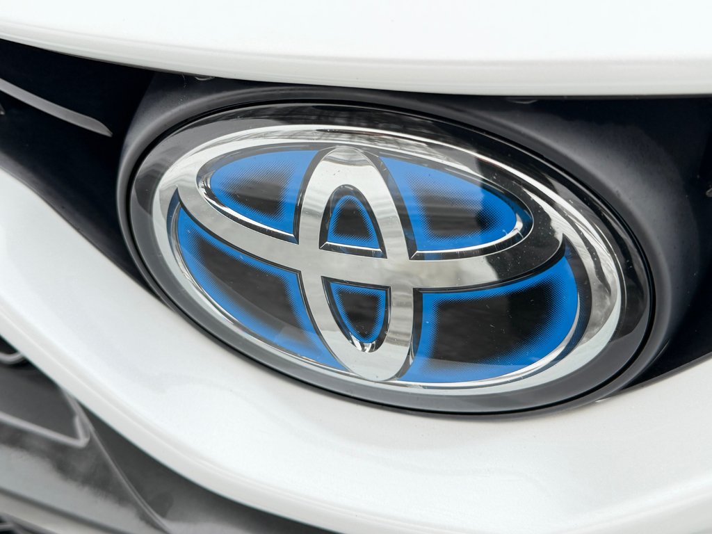 2023 Toyota Camry HYBRIDE XSE / BAS KILOS / ÉTAT NEUF !!! / in Thetford Mines, Quebec - 11 - w1024h768px
