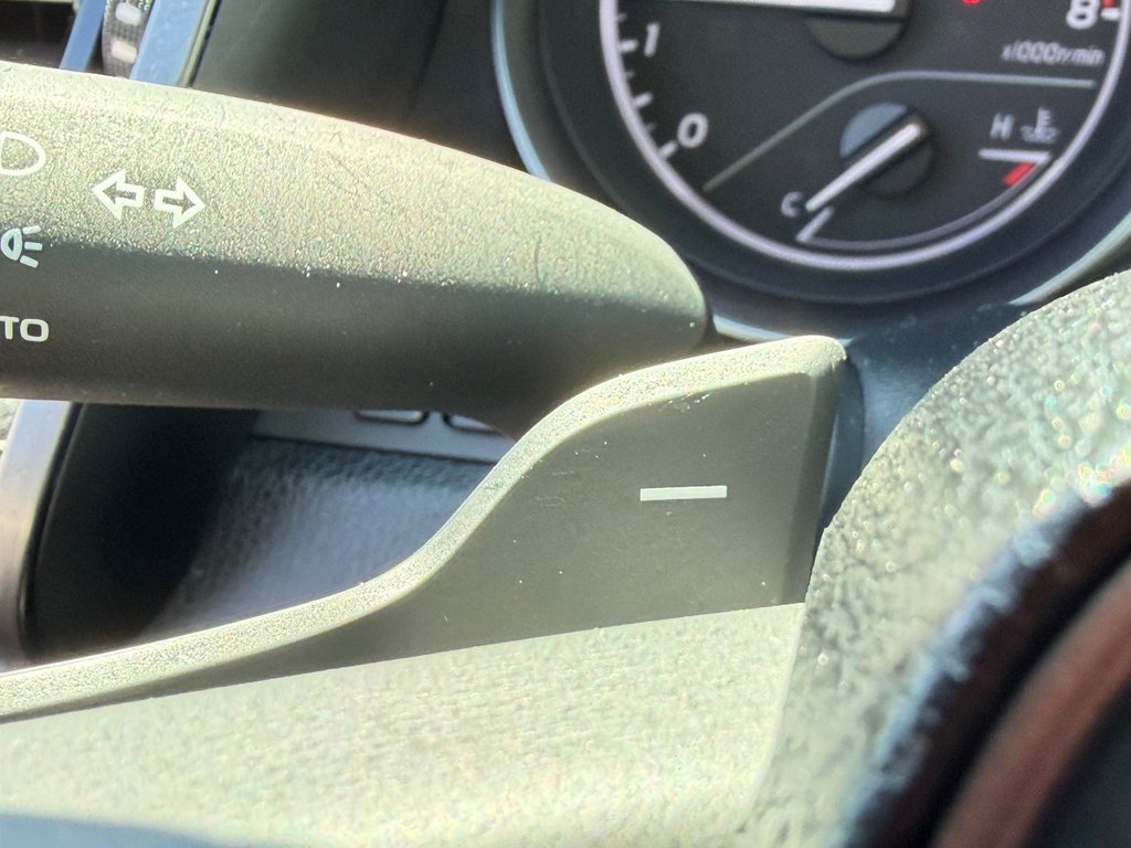 2023 Toyota Camry SE / 26.000KM WOWWW ! PEA 28-06-28=100KM / in Thetford Mines, Quebec - 30 - w1024h768px