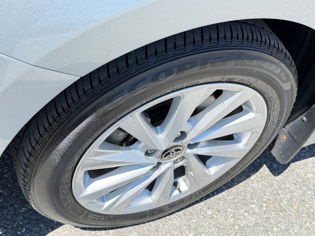 2023 Toyota Camry SE / 26.000KM WOWWW ! PEA 28-06-28=100KM / in Thetford Mines, Quebec - 14 - w1024h768px