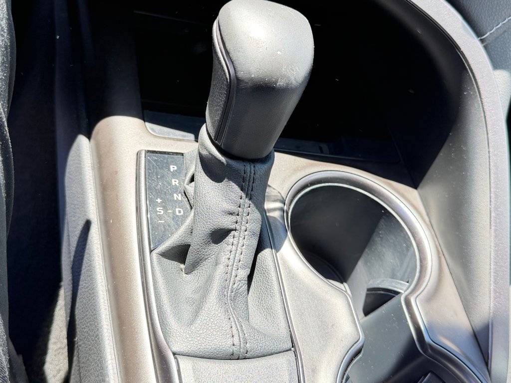 2023 Toyota Camry SE / 26.000KM WOWWW ! PEA 28-06-28=100KM / in Thetford Mines, Quebec - 39 - w1024h768px