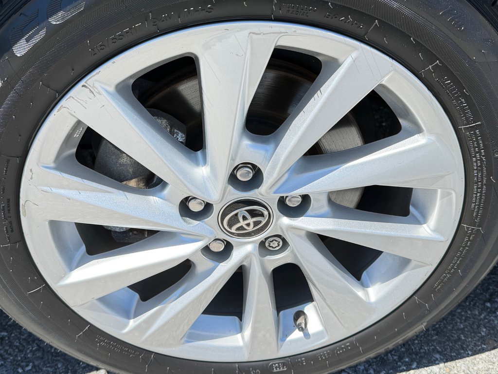2023 Toyota Camry SE / 26.000KM WOWWW ! PEA 28-06-28=100KM / in Thetford Mines, Quebec - 15 - w1024h768px