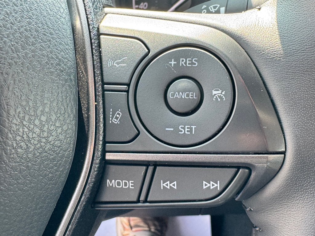 Toyota Camry SE AMÉLIORÉ AWD !!! HYPER RARE , ÉTAT NEUF  !!!!!! 2024 à Thetford Mines, Québec - 41 - w1024h768px