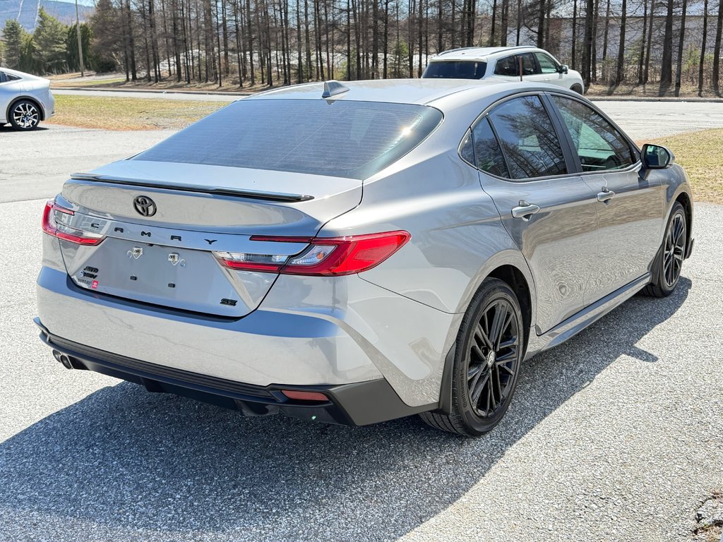 2025 Toyota Camry SE + GROUPE TOIT + AWD / MOINS CHER AU QUÉBEC / in Thetford Mines, Quebec - 5 - w1024h768px