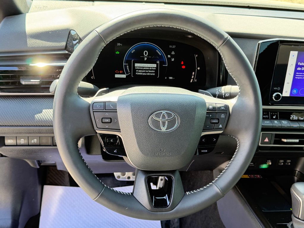 2025 Toyota Camry SE + GROUPE TOIT + AWD / MOINS CHER AU QUÉBEC / in Thetford Mines, Quebec - 34 - w1024h768px