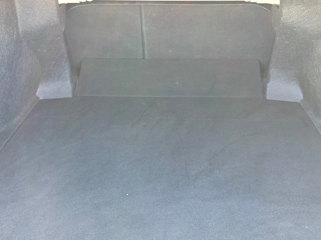 2025 Toyota Camry SE + GROUPE TOIT + AWD / MOINS CHER AU QUÉBEC / in Thetford Mines, Quebec - 59 - w1024h768px