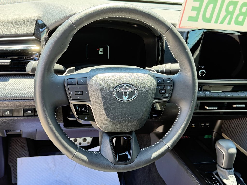 Toyota Camry SE GROUPE TOIT / HYBRIDE / TRÈS ÉCONOMIQUE / 2025 à Thetford Mines, Québec - 33 - w1024h768px