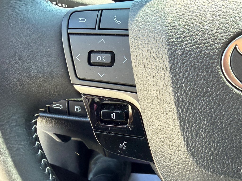 Toyota Camry SE GROUPE TOIT / HYBRIDE / TRÈS ÉCONOMIQUE / 2025 à Thetford Mines, Québec - 34 - w1024h768px