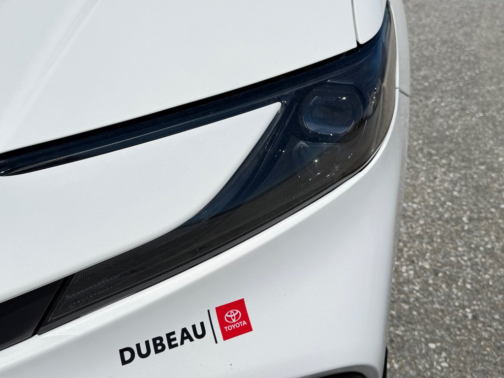 Toyota Camry SE GROUPE TOIT / HYBRIDE / TRÈS ÉCONOMIQUE / 2025 à Thetford Mines, Québec - 10 - w1024h768px