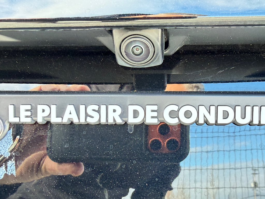 Toyota Camry HYBRIDE SE / SHOWROOM / 2026 à Thetford Mines, Québec - 21 - w1024h768px