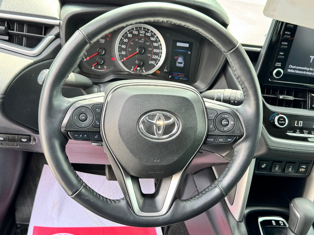 Toyota COROLLA CROSS LE AWD / BAS KILOS / PEA 12-05-27=100KM / WOW !!!! 2022 à Thetford Mines, Québec - 29 - w1024h768px