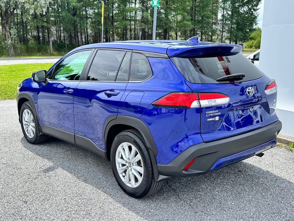 Toyota COROLLA CROSS LE AWD / BAS KILOS / PEA 12-05-27=100KM / WOW !!!! 2022 à Thetford Mines, Québec - 6 - w1024h768px