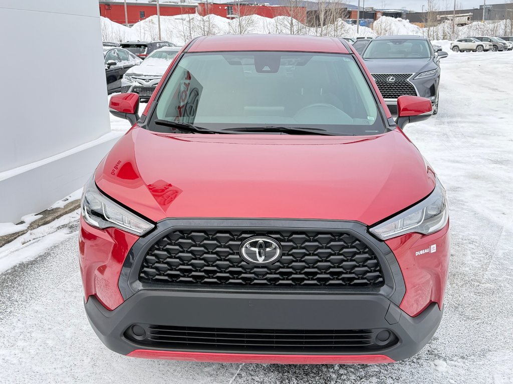 2022 Toyota Corolla Cross LE AWD / EXCELLENT VUS A PETIT PRIX / in Thetford Mines, Quebec - 2 - w1024h768px