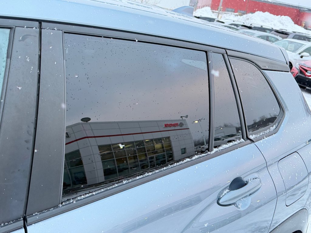 2022 Toyota Corolla Cross LE / COMME NEUF / PRIX IMBATTABLE !!! / in Thetford Mines, Quebec - 20 - w1024h768px