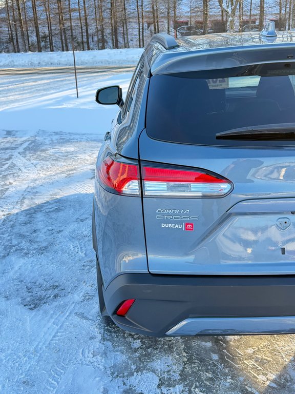 2022 Toyota Corolla Cross LE PREMIUM AWD / PRIX IMBATTABLE / FIABILITÉ / in Thetford Mines, Quebec - 22 - w1024h768px