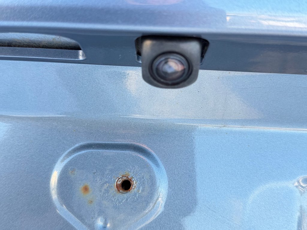 2022 Toyota Corolla Cross LE PREMIUM AWD / PRIX IMBATTABLE / FIABILITÉ / in Thetford Mines, Quebec - 24 - w1024h768px