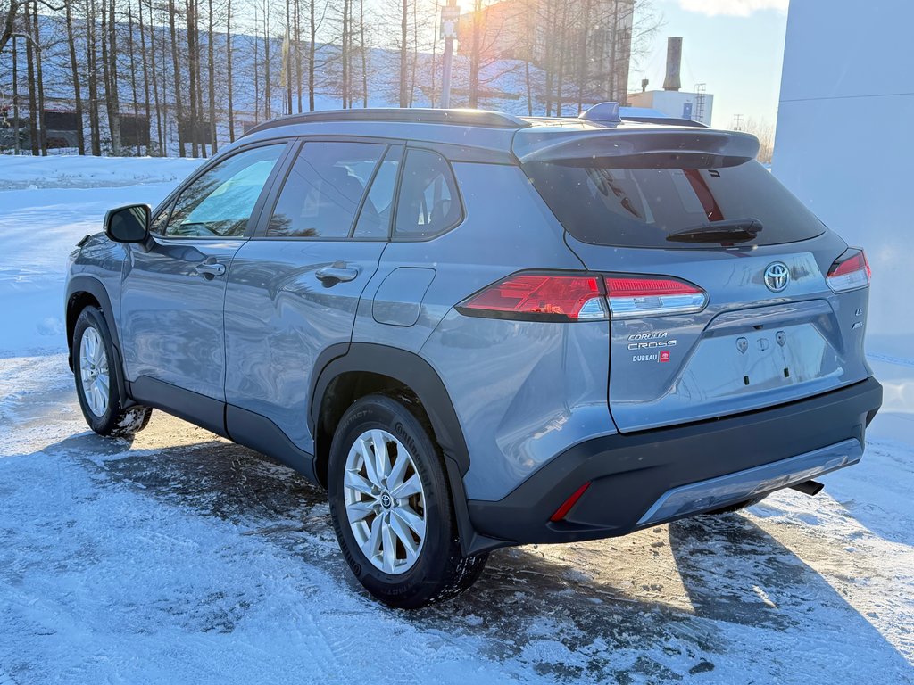 2022 Toyota Corolla Cross LE PREMIUM AWD / PRIX IMBATTABLE / FIABILITÉ / in Thetford Mines, Quebec - 6 - w1024h768px