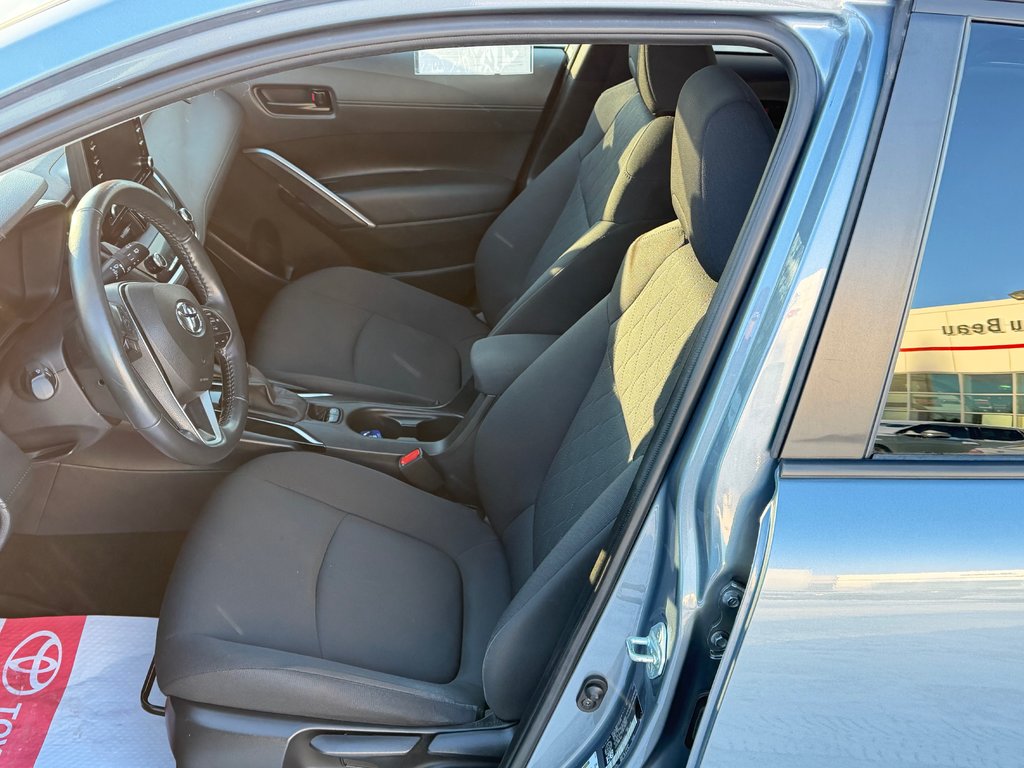 2022 Toyota Corolla Cross LE PREMIUM AWD / PRIX IMBATTABLE / FIABILITÉ / in Thetford Mines, Quebec - 29 - w1024h768px