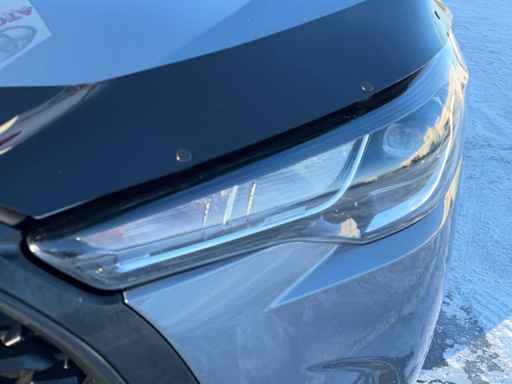 2022 Toyota Corolla Cross LE PREMIUM AWD / PRIX IMBATTABLE / FIABILITÉ / in Thetford Mines, Quebec - 10 - w1024h768px