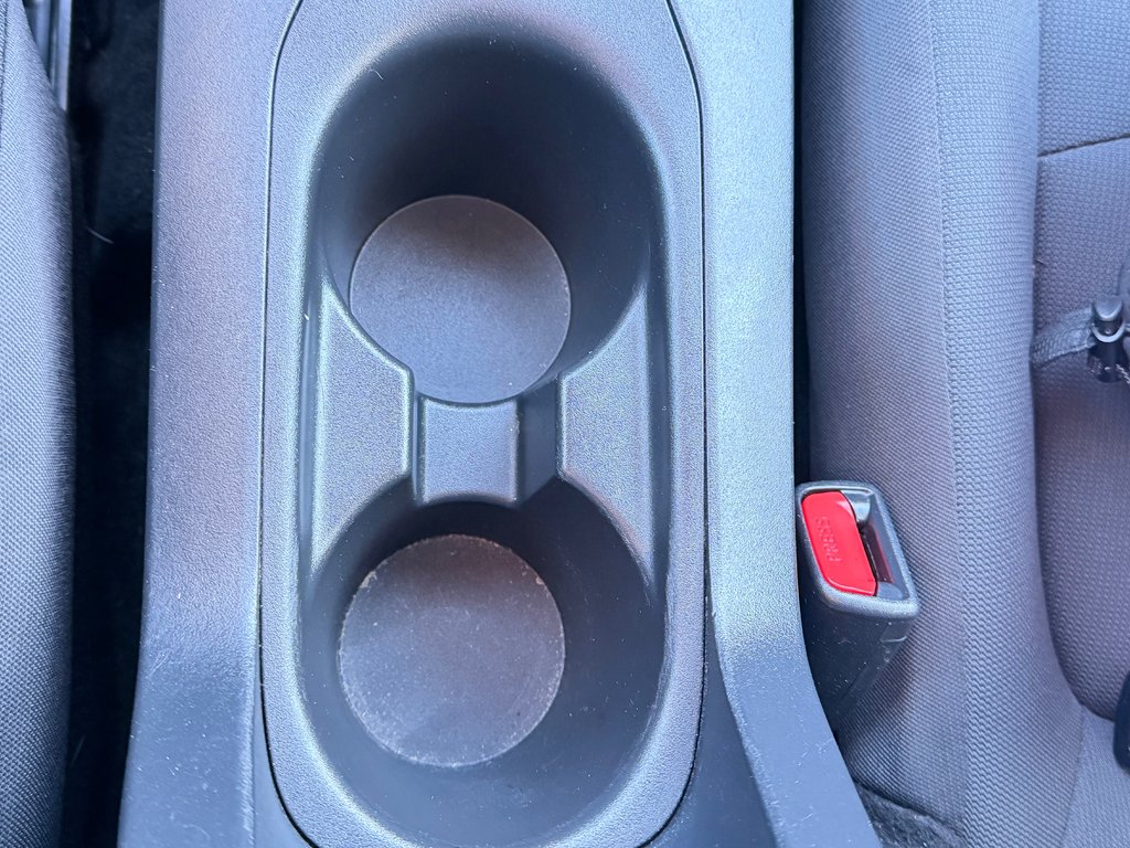 2022 Toyota Corolla Cross LE PREMIUM AWD / PRIX IMBATTABLE / FIABILITÉ / in Thetford Mines, Quebec - 49 - w1024h768px