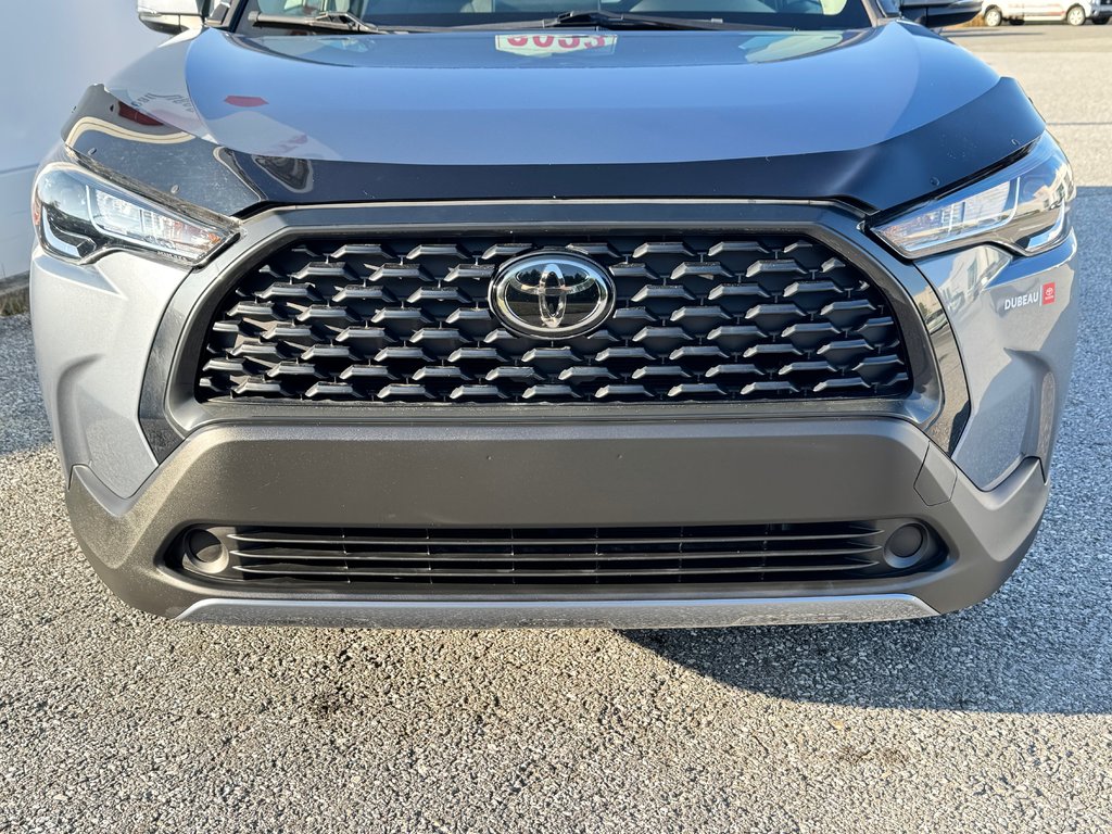 2023 Toyota COROLLA CROSS LE / OUI OUI 4850KM , 1 PROPRIO AGÉE SEULEMENT / in Thetford Mines, Quebec - 12 - w1024h768px