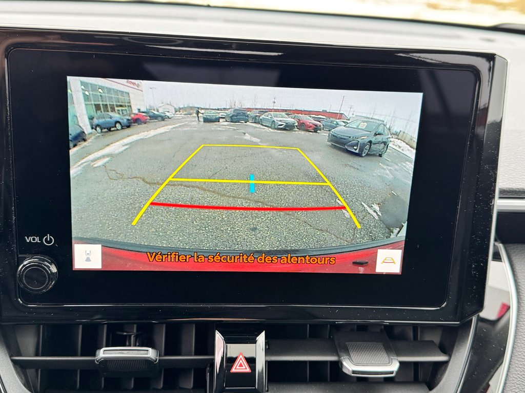 Toyota Corolla Cross XLE AWD / 22.500KM SEULEMENT / DISPONIBLE LALA ! / 2023 à Thetford Mines, Québec - 49 - w1024h768px