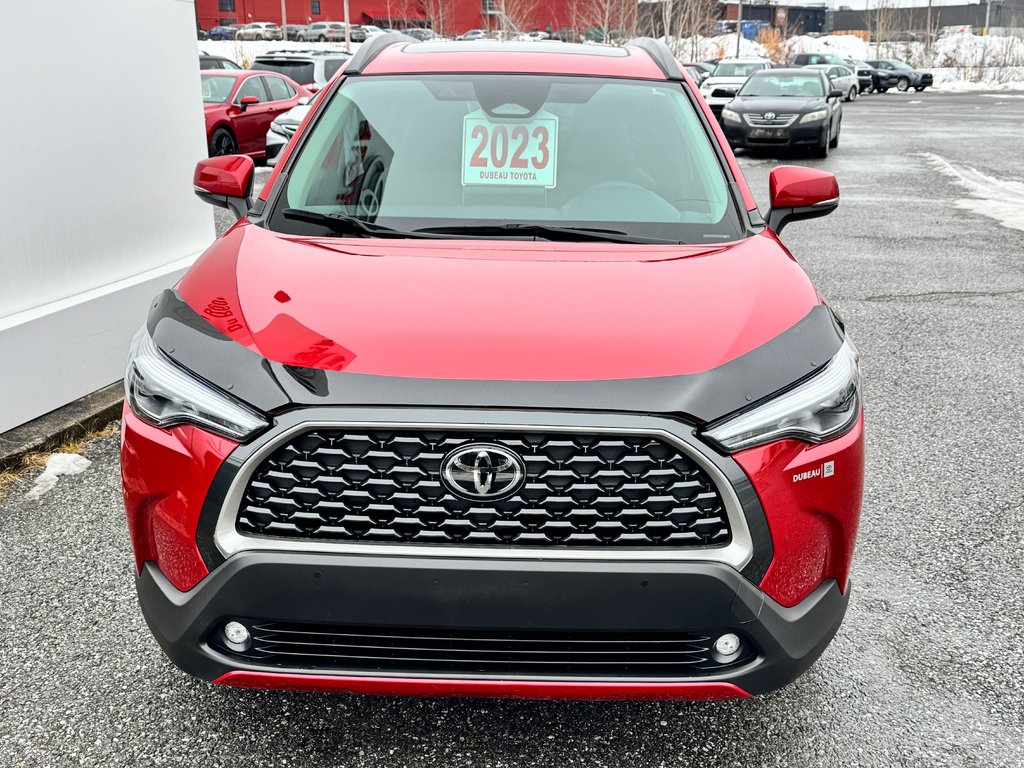 Toyota Corolla Cross XLE AWD / 22.500KM SEULEMENT / DISPONIBLE LALA ! / 2023 à Thetford Mines, Québec - 3 - w1024h768px