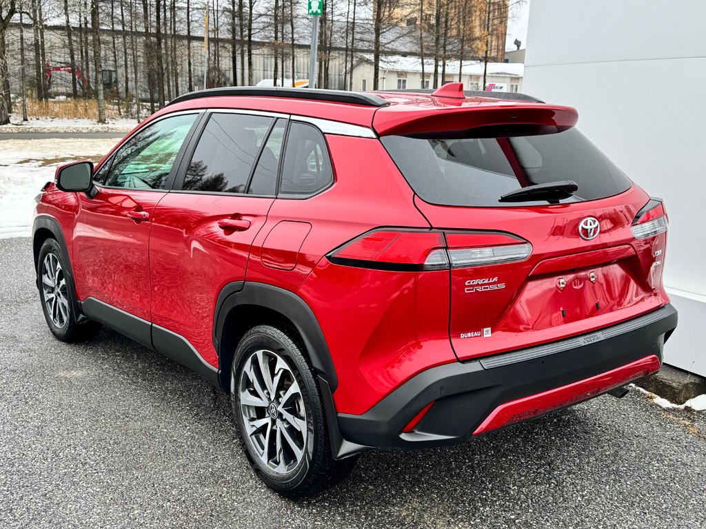 Toyota Corolla Cross XLE AWD / 22.500KM SEULEMENT / DISPONIBLE LALA ! / 2023 à Thetford Mines, Québec - 7 - w1024h768px
