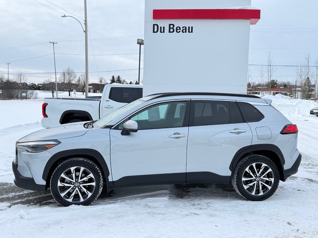 2024 Toyota Corolla Cross XLE AWD / MODÈLE TRÈS BIEN ÉQUIPÉ WOW ! / in Thetford Mines, Quebec - 7 - w1024h768px