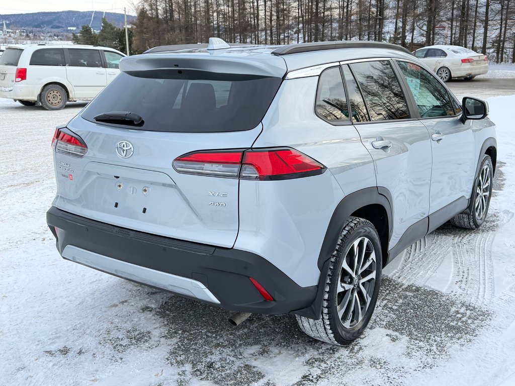 2024 Toyota Corolla Cross XLE AWD / MODÈLE TRÈS BIEN ÉQUIPÉ WOW ! / in Thetford Mines, Quebec - 4 - w1024h768px