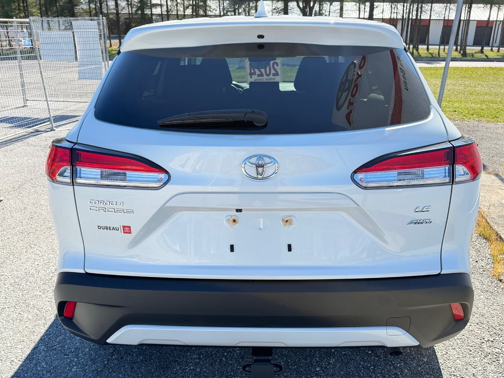 2024 Toyota Corolla Cross LE AWD / PEA 21-12-28 OU 100KM / A QUI LA CHANCE ? in Thetford Mines, Quebec - 6 - w1024h768px