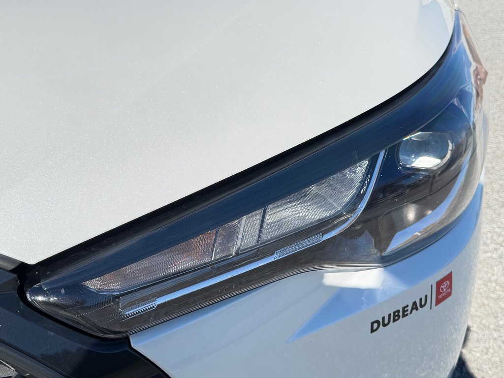 2024 Toyota Corolla Cross LE AWD / PEA 21-12-28 OU 100KM / A QUI LA CHANCE ? in Thetford Mines, Quebec - 10 - w1024h768px