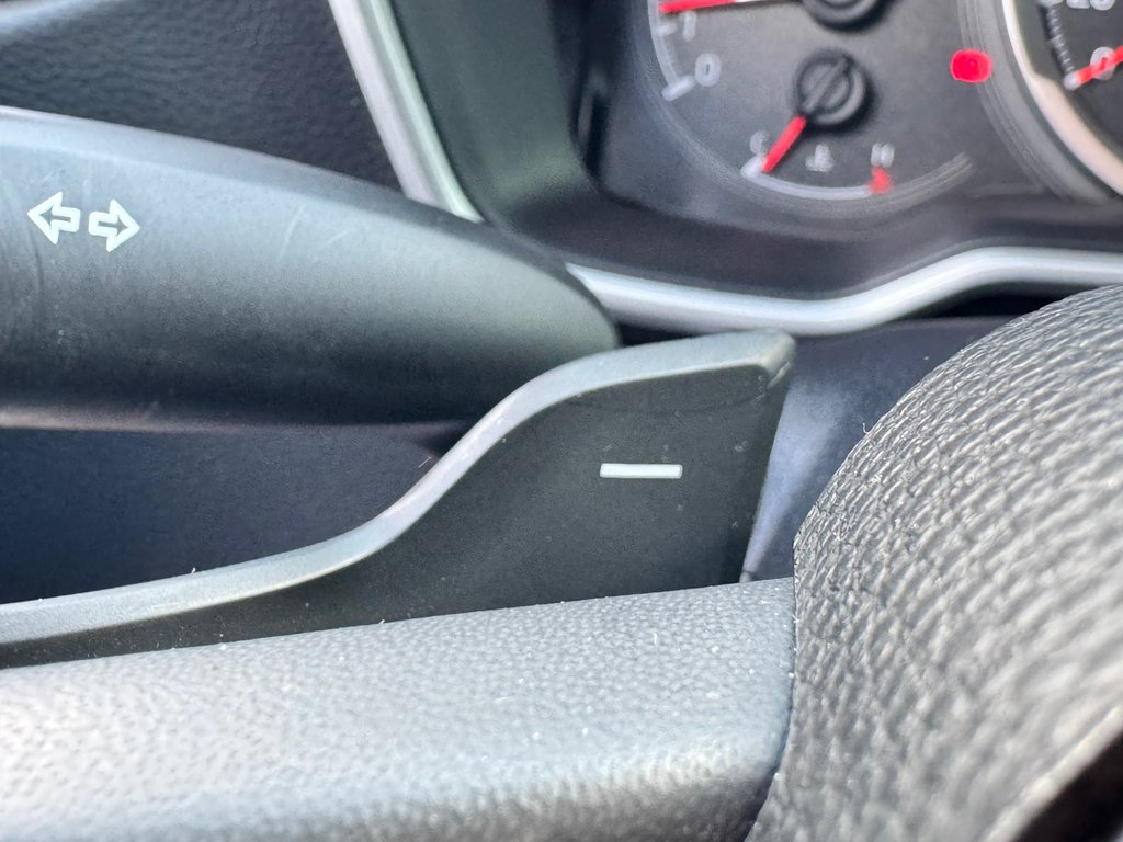 Toyota Corolla Hatchback SE AMELIORE / PNEUS NEUF / FREINS NEUFS / IMPECCABLE 2019 à Thetford Mines, Québec - 37 - w1024h768px