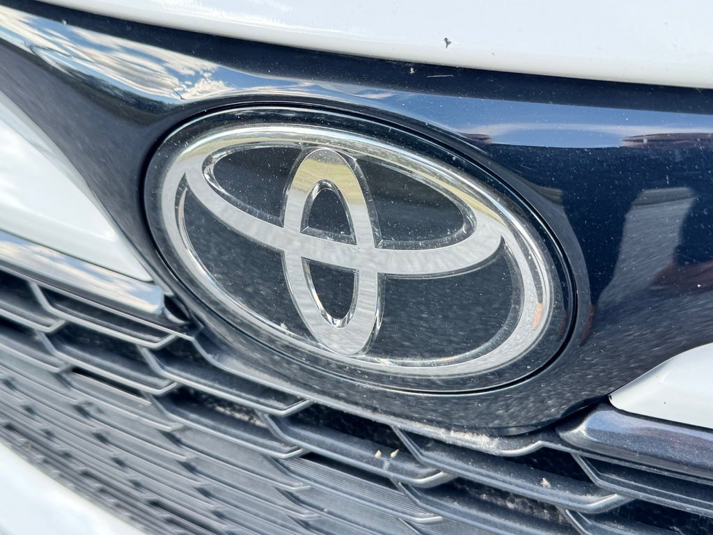Toyota Corolla Hatchback SE AMELIORE / PNEUS NEUF / FREINS NEUFS / IMPECCABLE 2019 à Thetford Mines, Québec - 12 - w1024h768px
