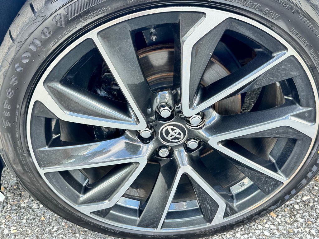 Toyota Corolla Hatchback SE AMELIORE / PNEUS NEUF / FREINS NEUFS / IMPECCABLE 2019 à Thetford Mines, Québec - 16 - w1024h768px