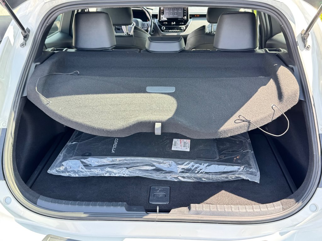2019 Toyota Corolla Hatchback XSE / CUIR / MAGS 18 / ÉCONOMIQUE / MOTEUR 2.0 / in Thetford Mines, Quebec - 62 - w1024h768px