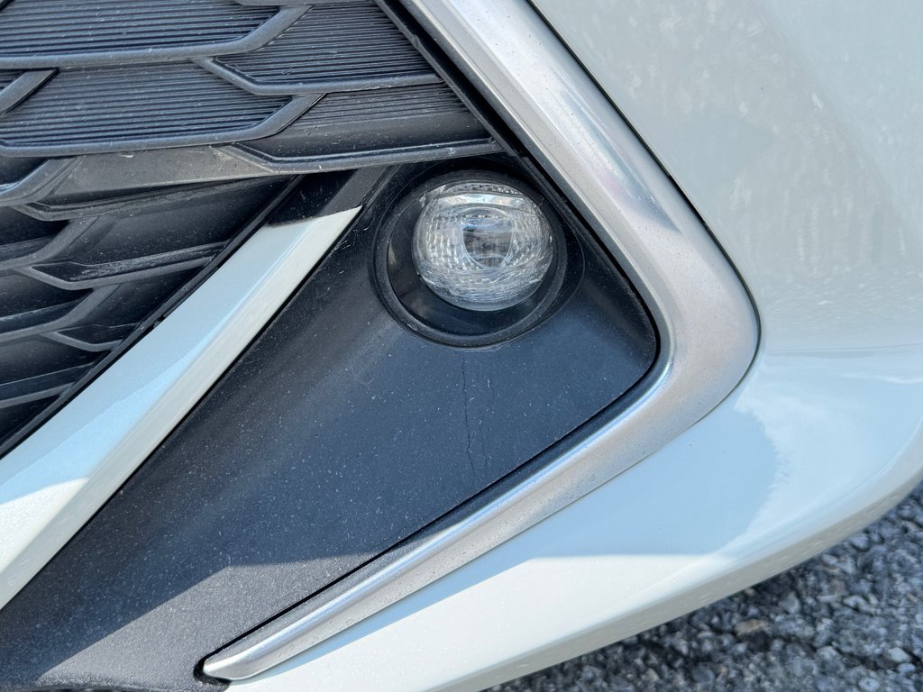 2019 Toyota Corolla Hatchback XSE / CUIR / MAGS 18 / ÉCONOMIQUE / MOTEUR 2.0 / in Thetford Mines, Quebec - 11 - w1024h768px