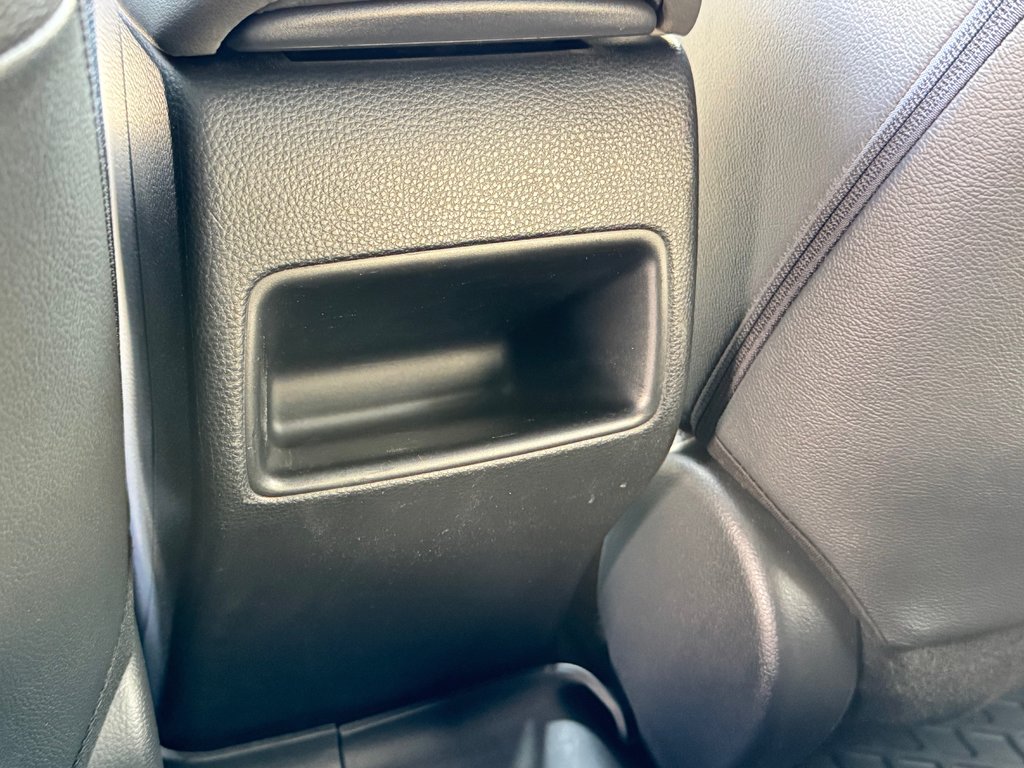 2019 Toyota Corolla Hatchback XSE / CUIR / MAGS 18 / ÉCONOMIQUE / MOTEUR 2.0 / in Thetford Mines, Quebec - 61 - w1024h768px