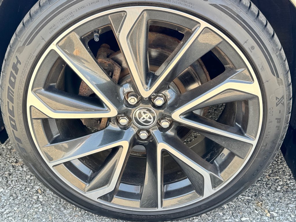 2019 Toyota Corolla Hatchback XSE / CUIR / MAGS 18 / ÉCONOMIQUE / MOTEUR 2.0 / in Thetford Mines, Quebec - 16 - w1024h768px